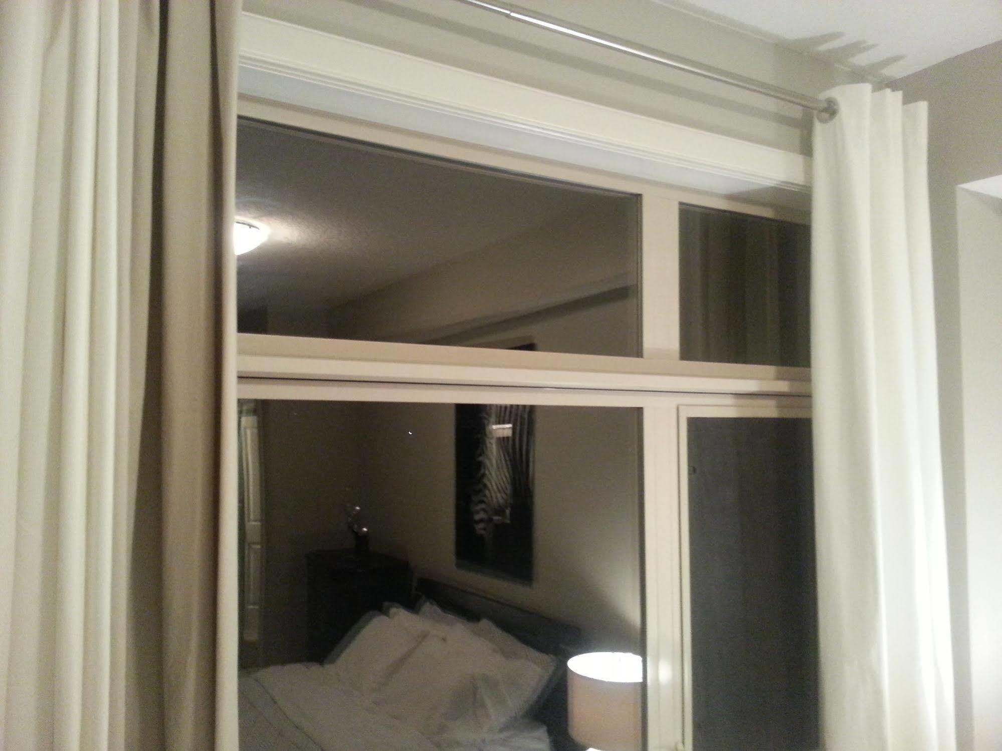 YYC Pinnacle Inn & Suites Aspen מראה חיצוני תמונה
